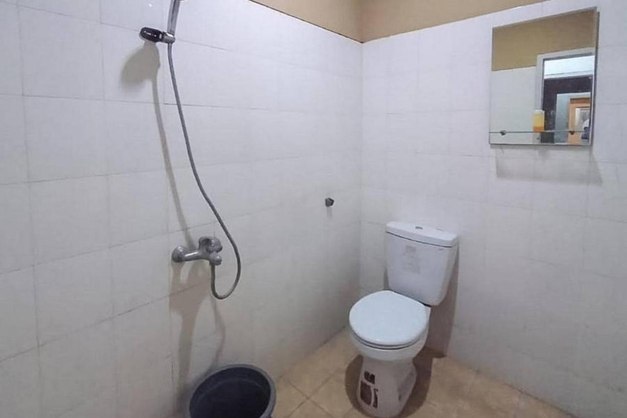 Graha Ht Sumantri Mitra Reddoorz Hotell Tasikmalaya Exteriör bild