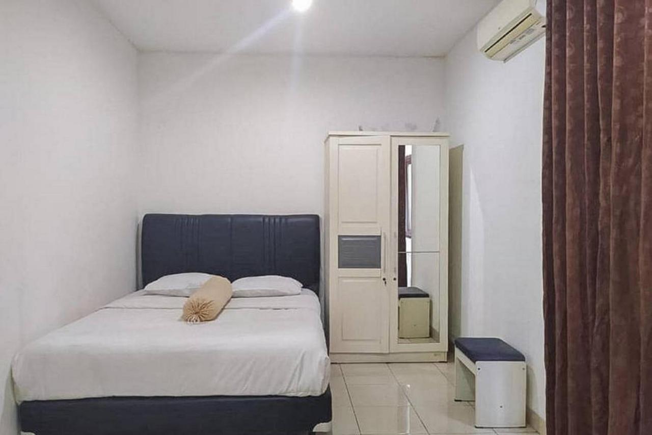 Graha Ht Sumantri Mitra Reddoorz Hotell Tasikmalaya Exteriör bild